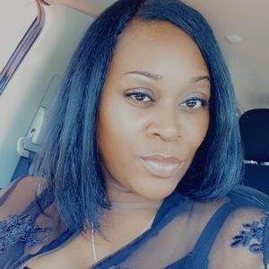 Meet your Posher, Stacia